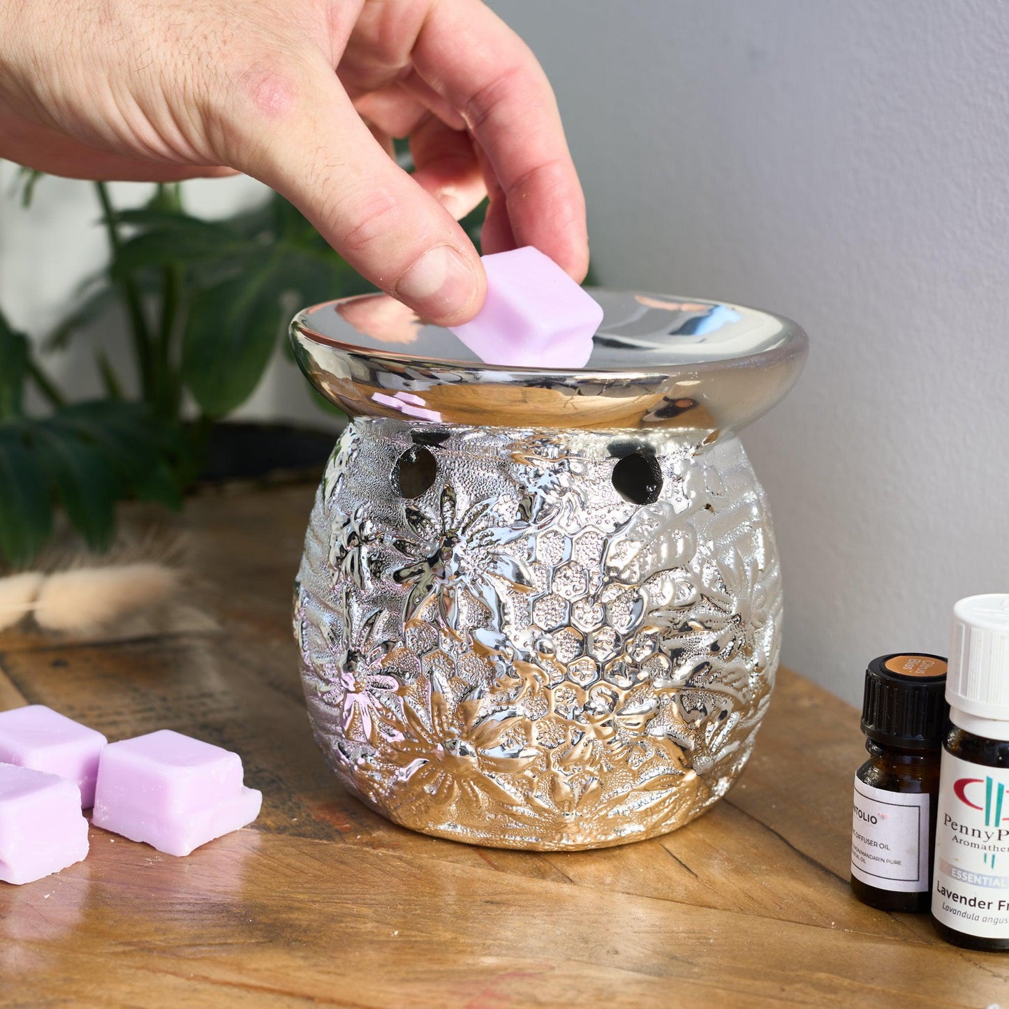 Crackle Glaze Bees Wax Oil Warmer-5010792473598-Bargainia.com