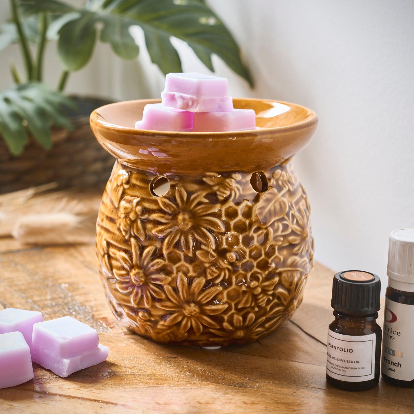 Crackle Glaze Bees Wax Oil Warmer-5010792473598-Bargainia.com