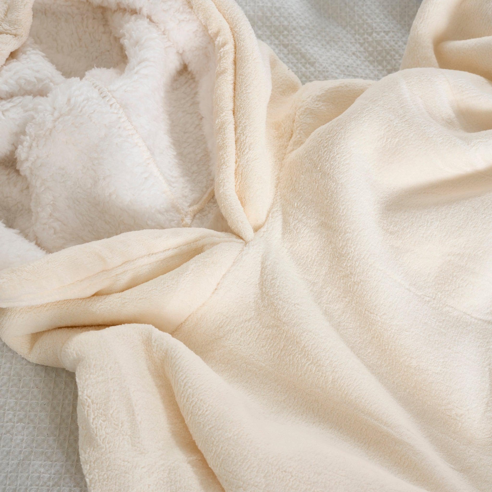 Hibernate Collection Oversized Super Soft Coral Fleece Hoodie One Size-Bargainia.com