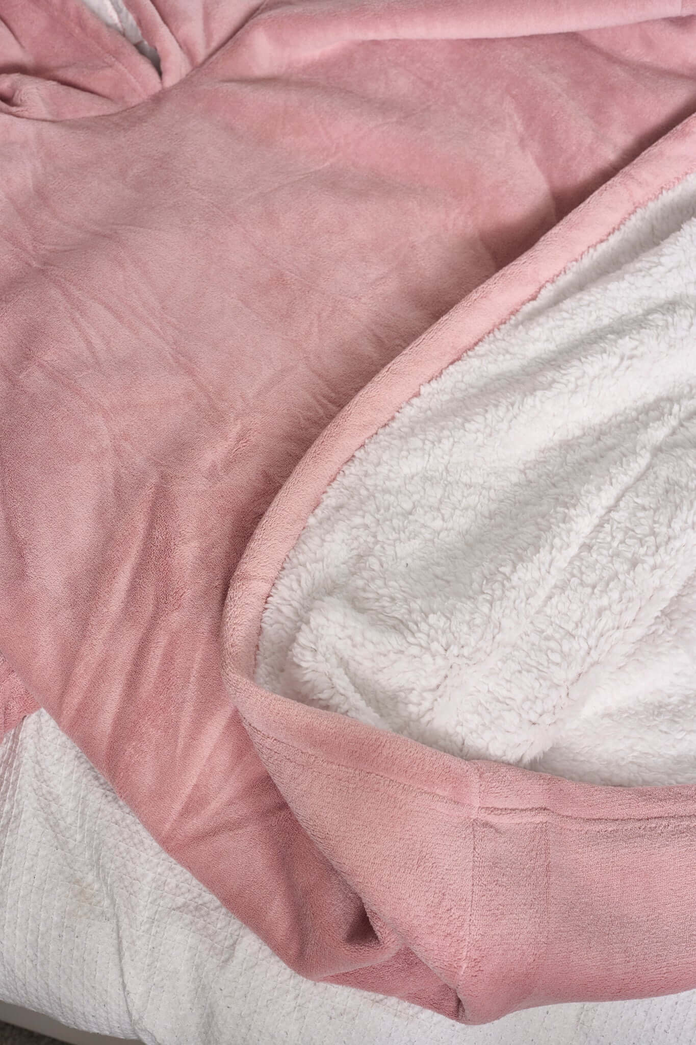 Hibernate Collection Oversized Super Soft Coral Fleece Hoodie One Size-Bargainia.com