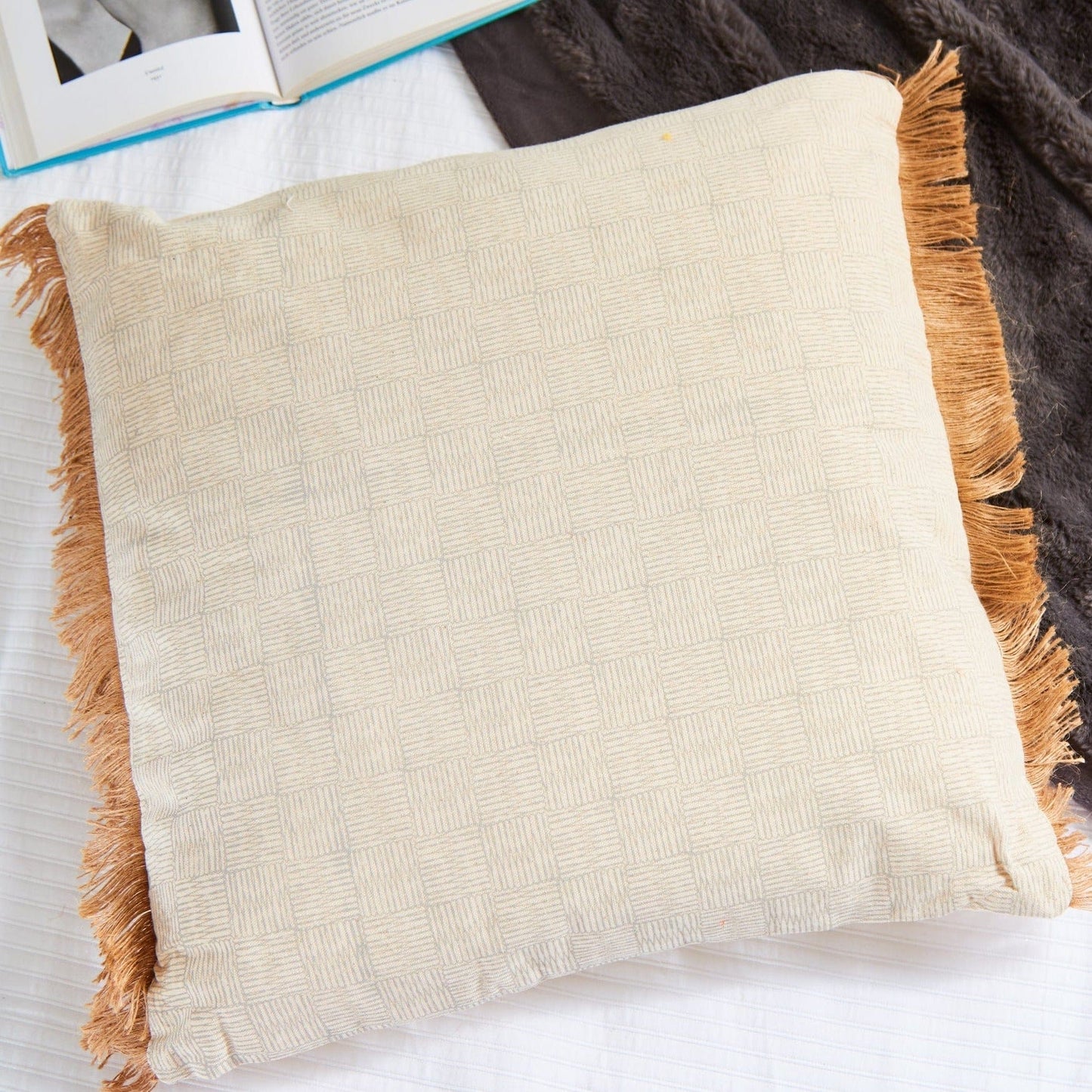 Fero Pebble Fringed Cushion - 45 x 45cm 8714503347099 only5pounds-com