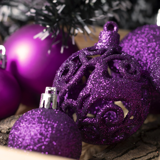 Pack of 100 Shatterproof Christmas Baubles - Purple Bravich LTD.